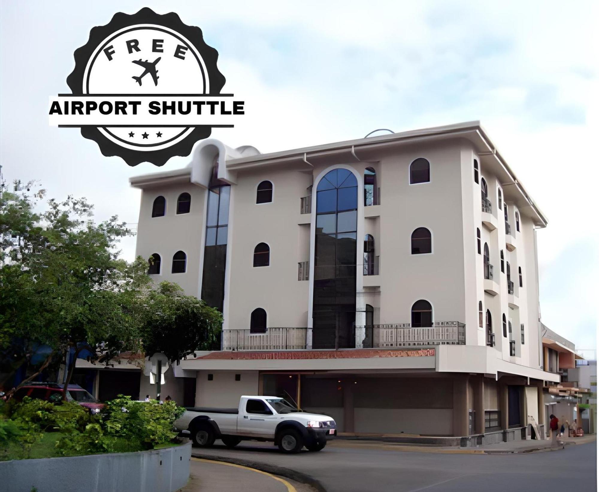 Alajuela Backpackers Airport Hostel Kültér fotó